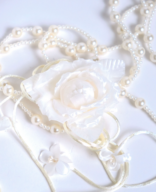 Cord Pearl Big Rose (Ecru)