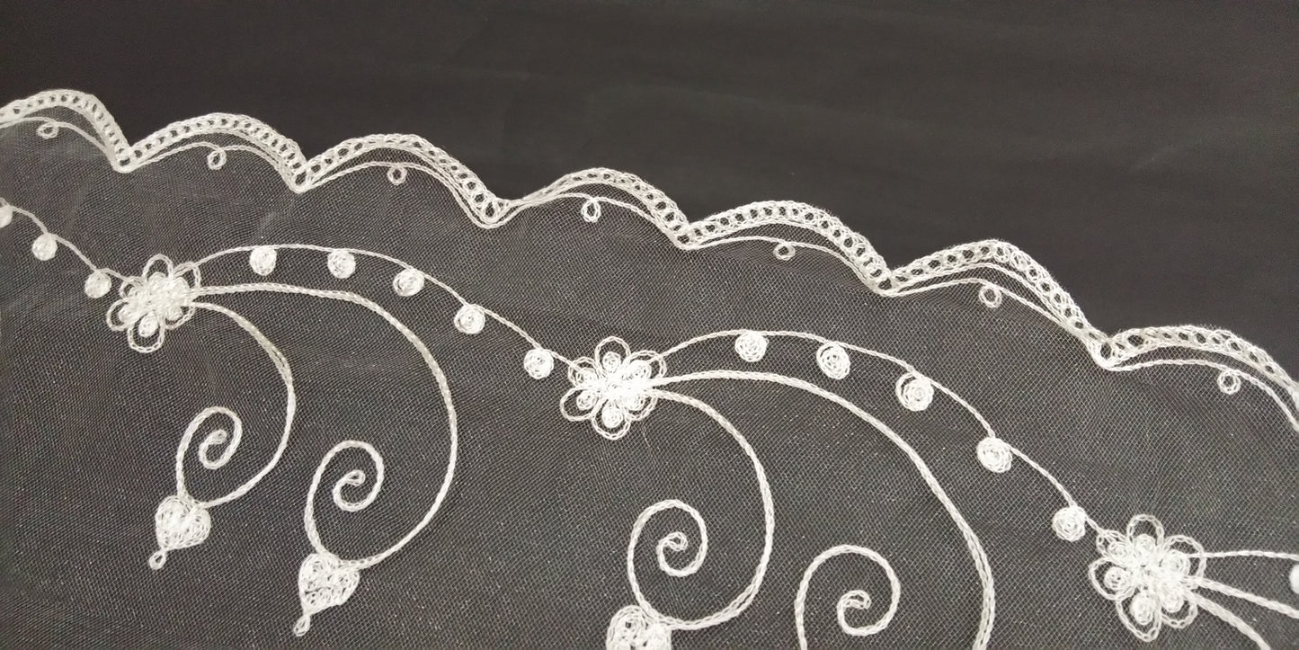 Bridal Veil Heavy Embroided 5yrds (Ecru)
