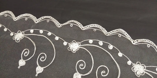 Bridal Veil Heavy Embroided 5yrds (White)