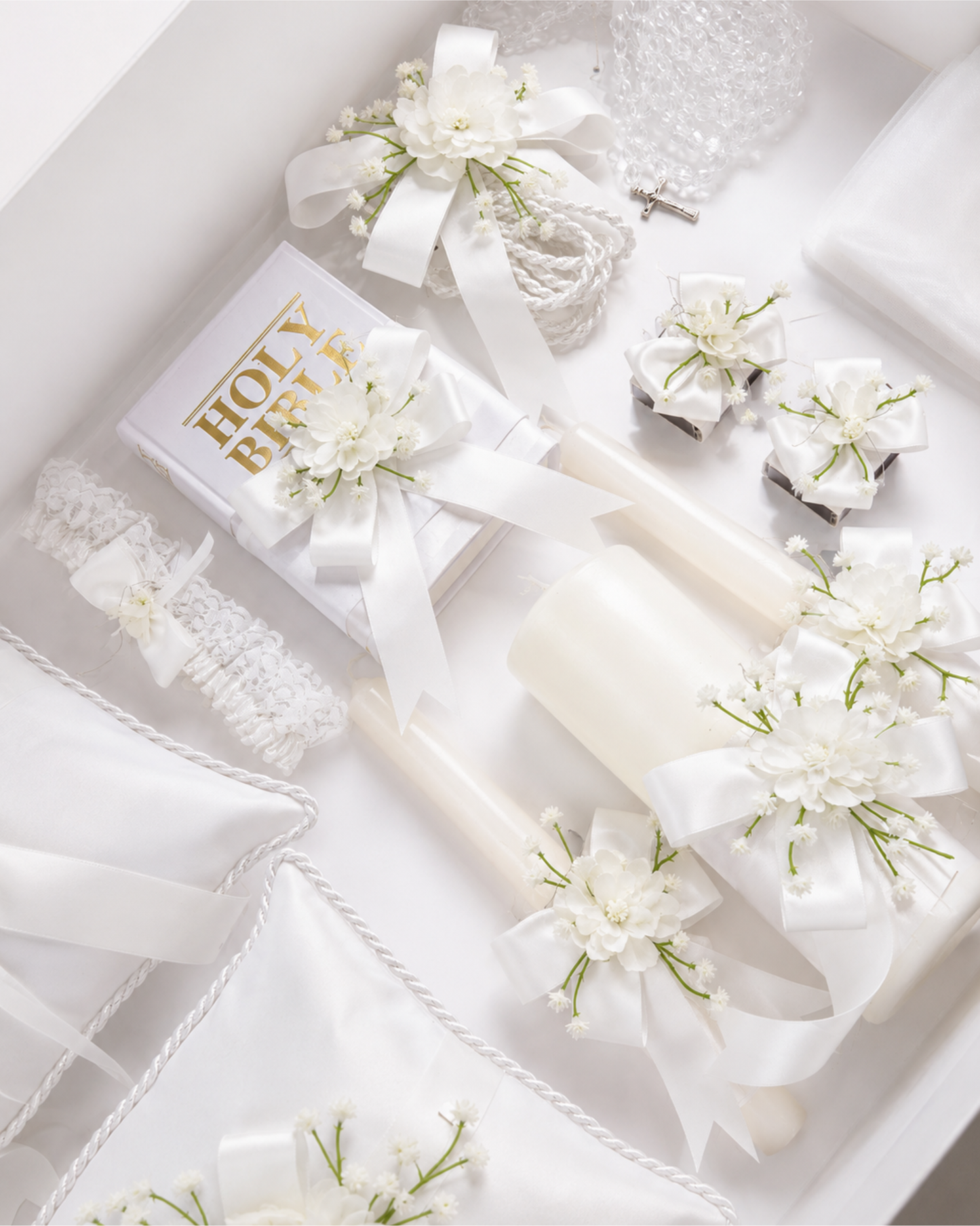 Garden Set Wedding Ceremony Essentials