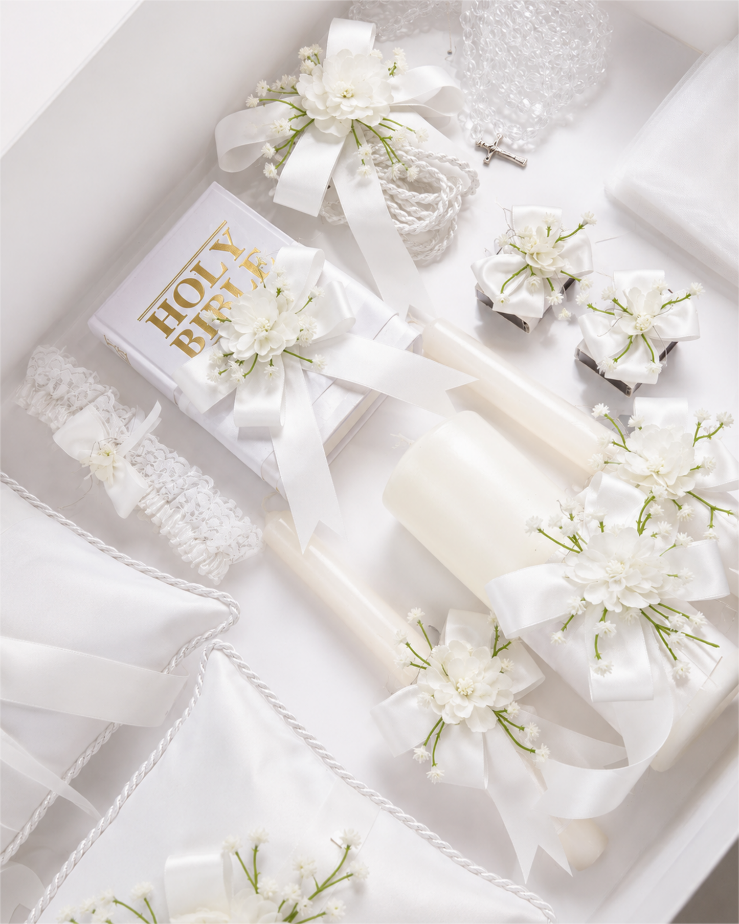 Garden Set Wedding Ceremony Essentials