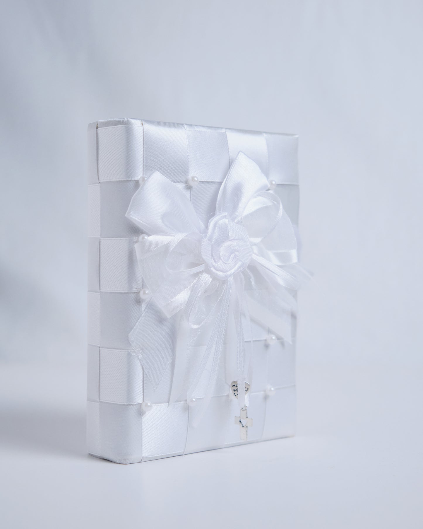 Bible Rosette White (Wedding Bible)