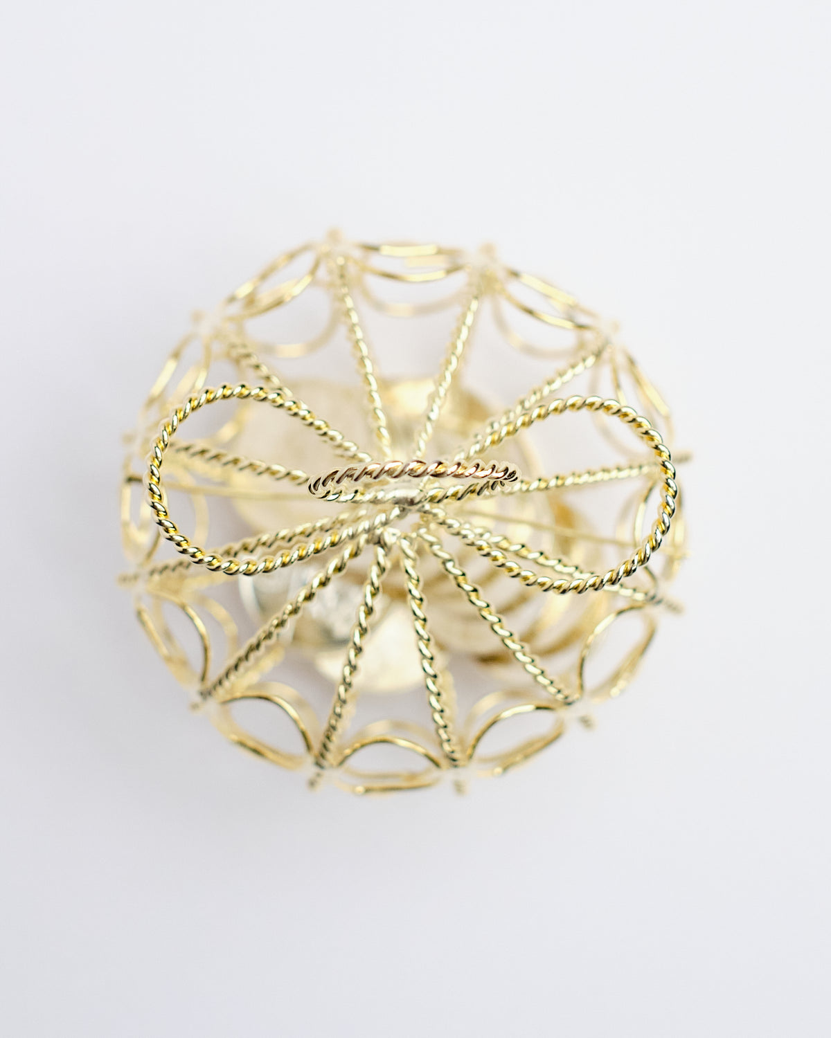 Shop Online Wedding Arrhae Round Gold Design | The Wedding Library Manila