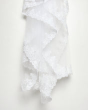 Load image into Gallery viewer, Bridal Veil CH Embroided 3yrds (White)
