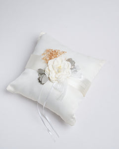 Amelia Flower Ring Pillow