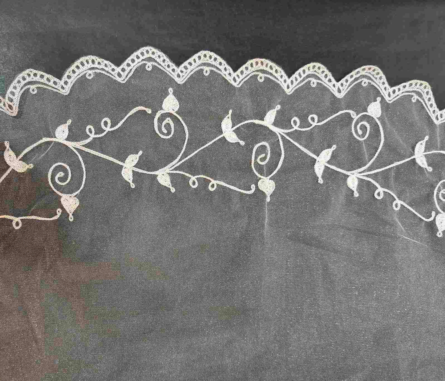 Bridal Veil Heavy Embroidered Round Ecru (Wedding Veil)